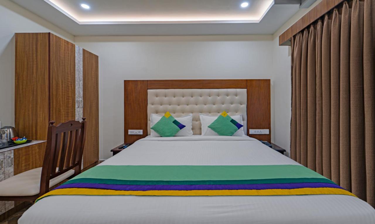 Hotel Treebo Aaravi Residency, 800 Mtrs From Promenade