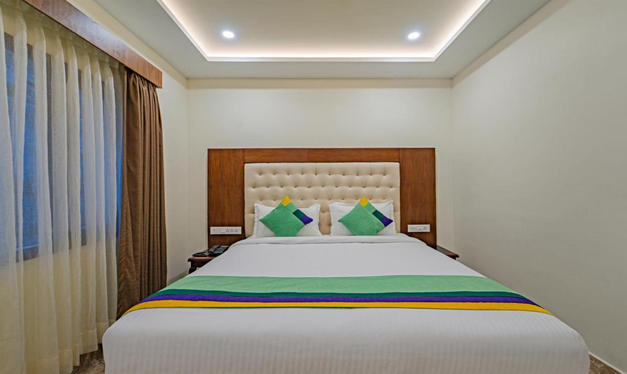 Hotel Treebo Aaravi Residency, 800 Mtrs From Promenade 3*