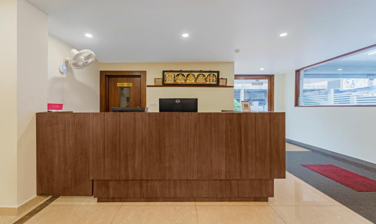 Treebo Aaravi Residency, 800 Mtrs From Promenade 3* Pondicherry